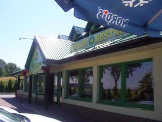 Мини-отель Zajazd eMeS Свебодзице-1